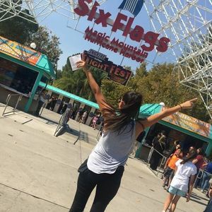 Meet your Posher, Ofelia